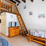 Maison Chaleureuse à Gruissan, Proche Plage, 6 Pers, Parking Privé, Animaux Acceptés - Fr-1-409a-13 * Gruissan