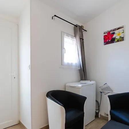Вилла Maison Chaleureuse A Gruissan, Proche Plage, 6 Pers, Parking Prive, Animaux Acceptes - Fr-1-409a-13